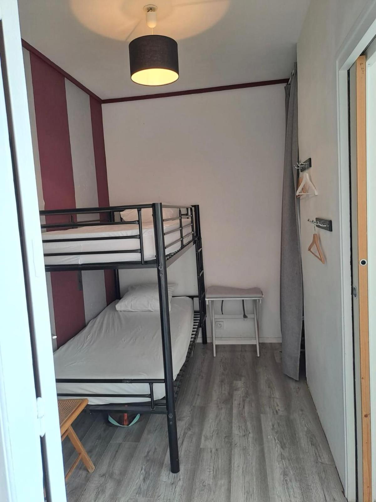 Le Val Apartment เปลเนิฟ-วัล-อ็องเดร ภายนอก รูปภาพ